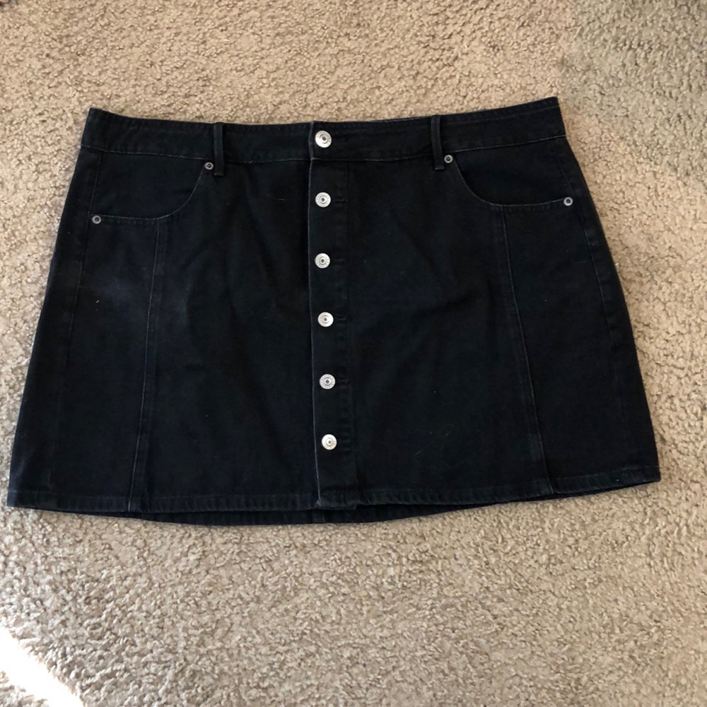 Black American Eagle Denim Skirt